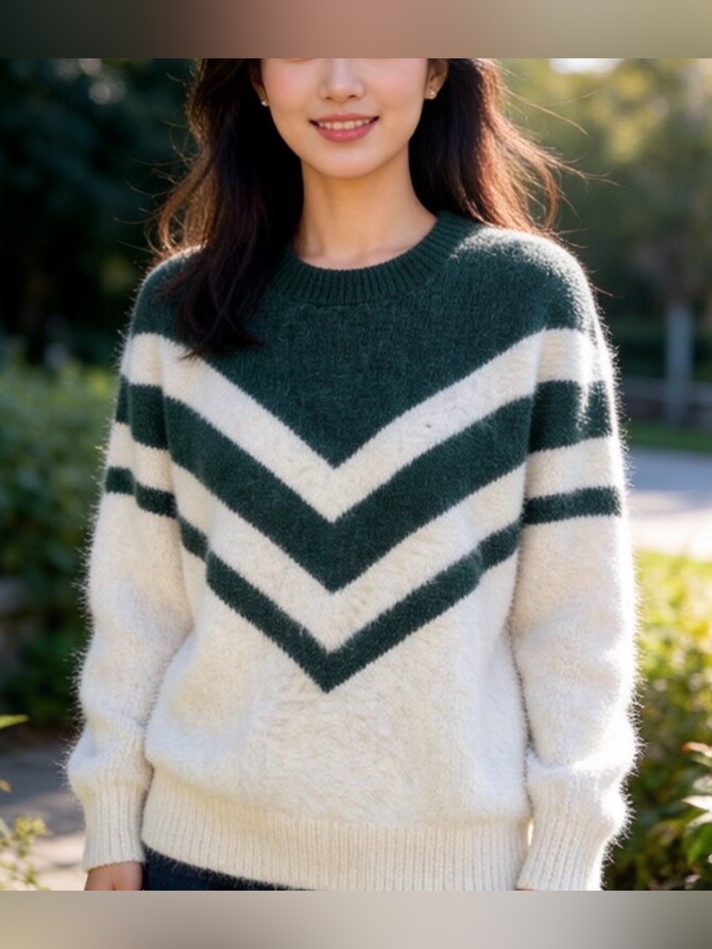 Entro Chevron Sweater in Forest Green & Cream, Gorgeous and Soft! Size M
